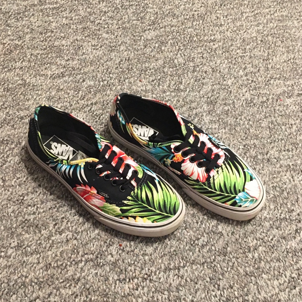 Vans Off The Wall Floral Tropical Hawaiian Print Black Size 6.5 - Picture 3 of 10